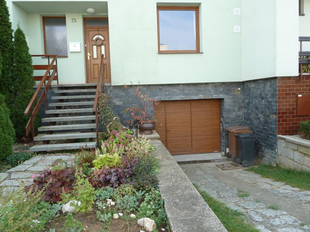 Ubytovani Vinohrady 73 Znojmo Luaran gambar