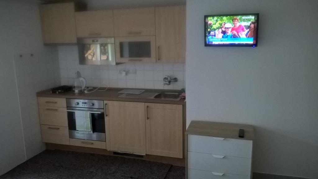 Ubytovani Vinohrady 73 Znojmo Luaran gambar